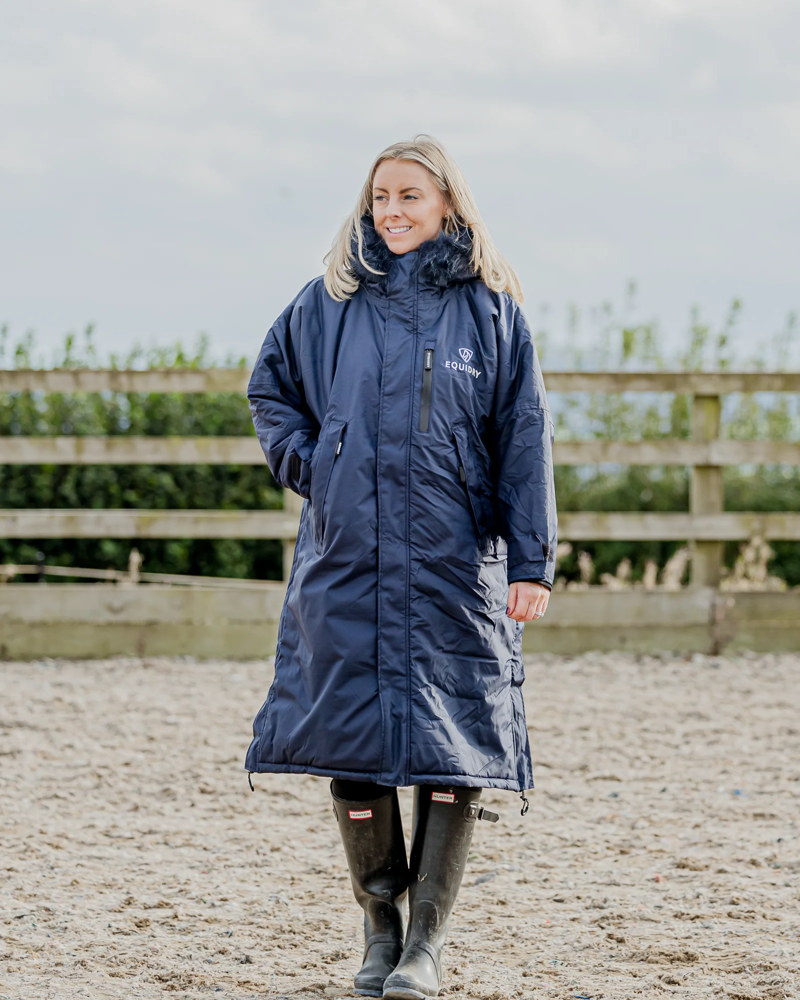 Evolution Women's | Thick Fleece | Navy/Cream - Image 9