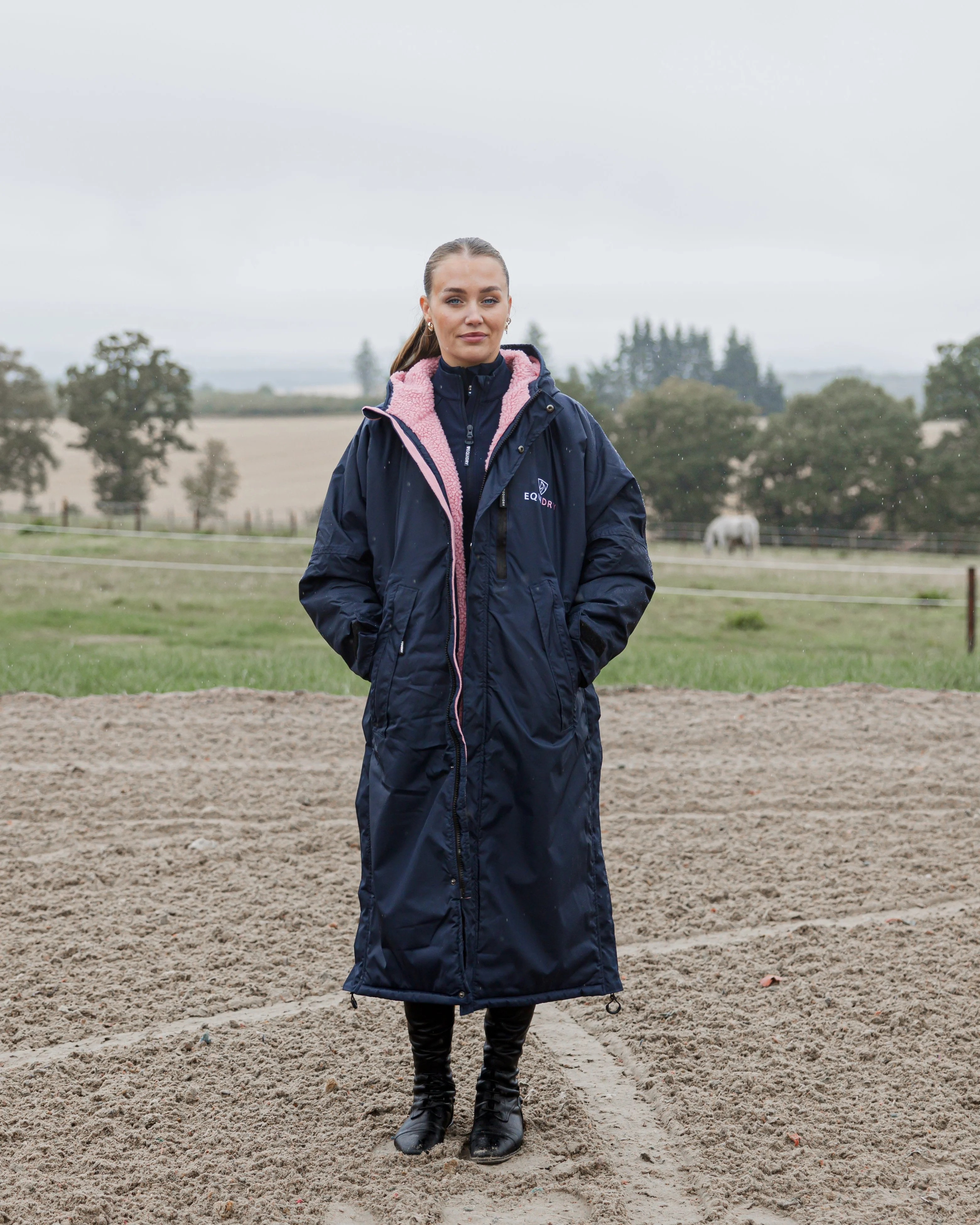 Evolution Women's | Thick Fleece | Navy/Pale Pink - Image 9